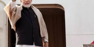 दो दिन की यात्रा के लिए कुवैत रवाना हुए पीएम मोदी